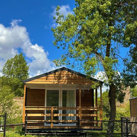 קסטילו דה חאקה Bungalows Y Cabanas Solopuent Natur מראה חיצוני תמונה