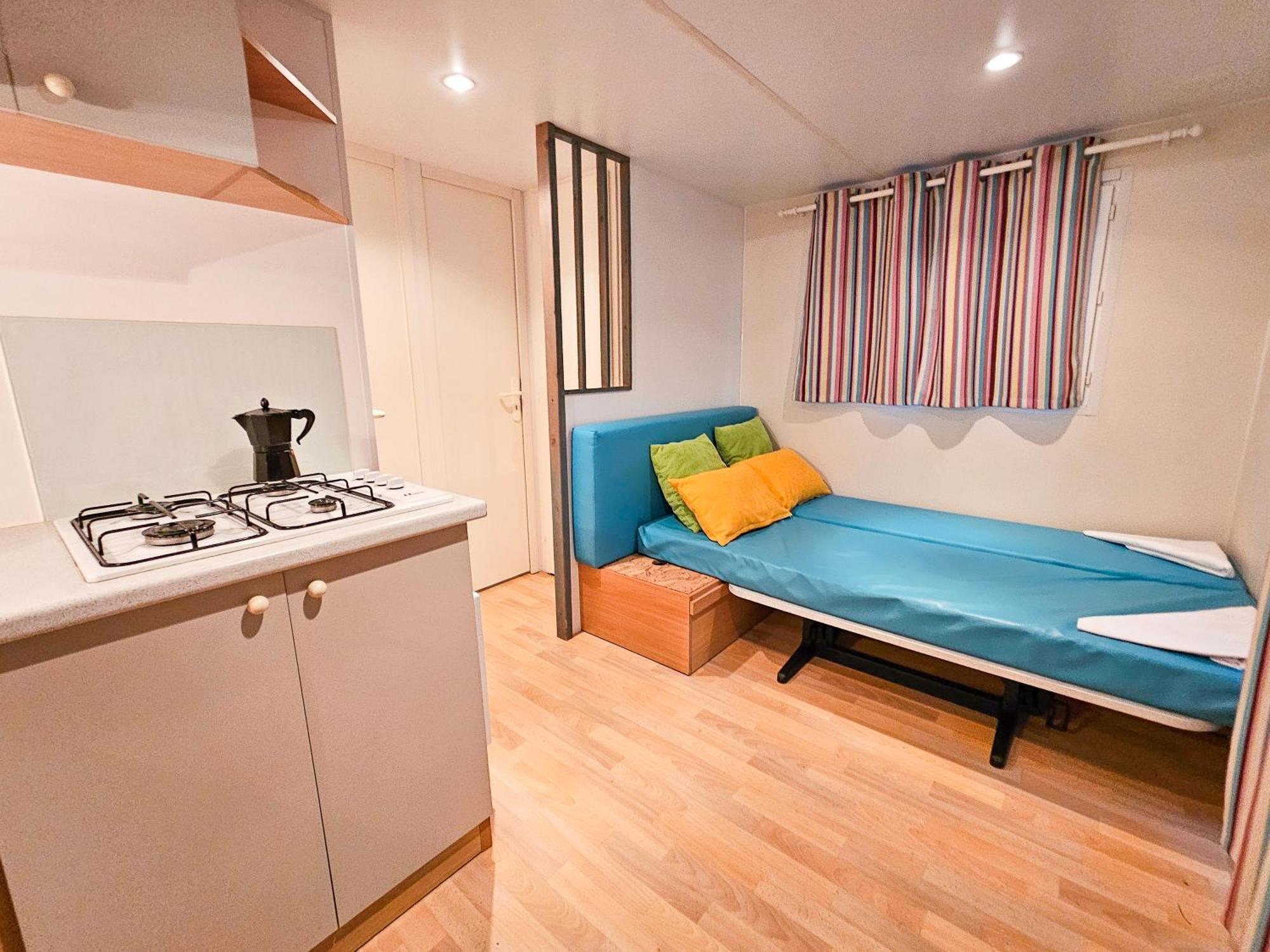 קסטילו דה חאקה Bungalows Y Cabanas Solopuent Natur מראה חיצוני תמונה
