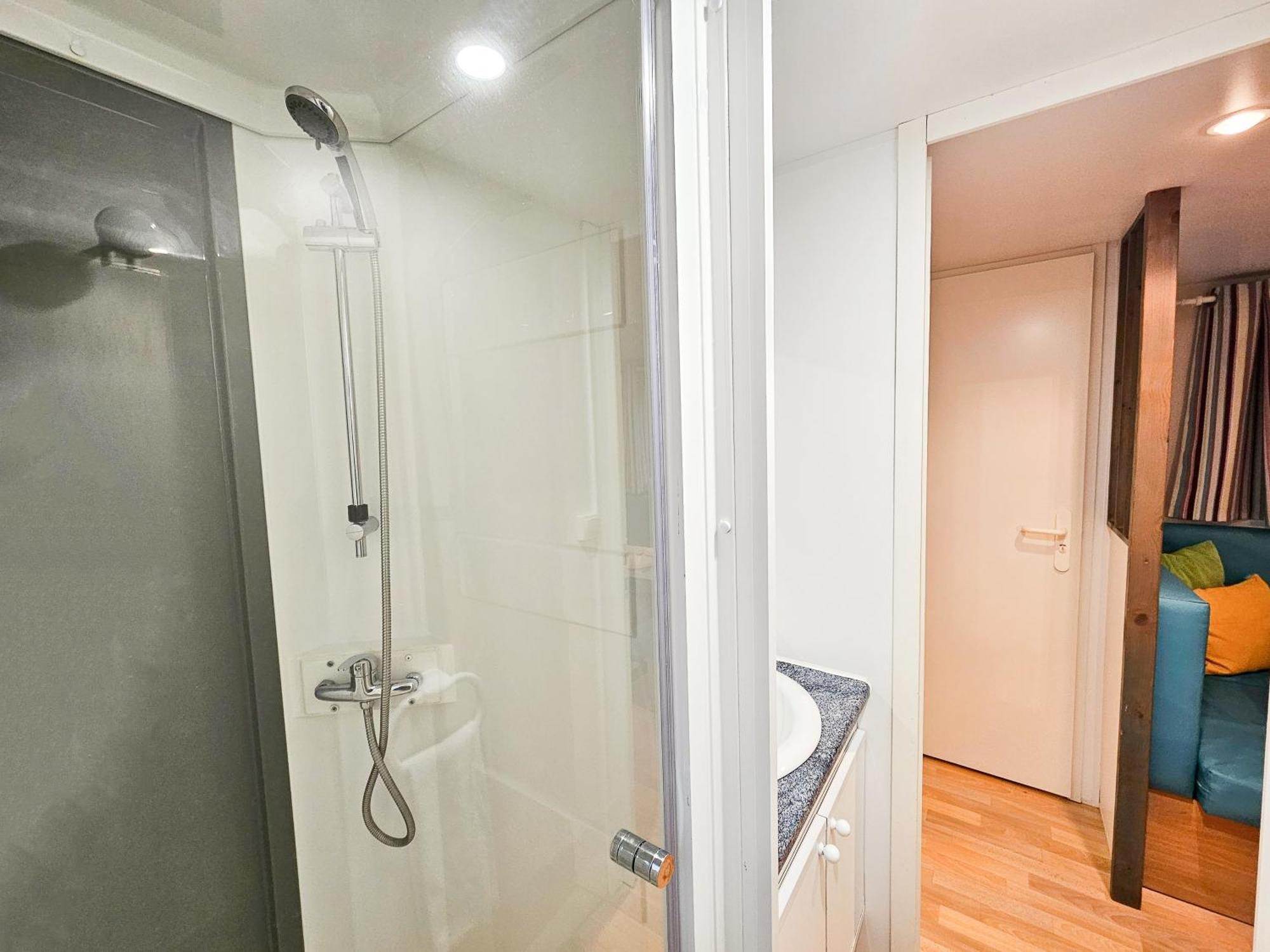 קסטילו דה חאקה Bungalows Y Cabanas Solopuent Natur מראה חיצוני תמונה