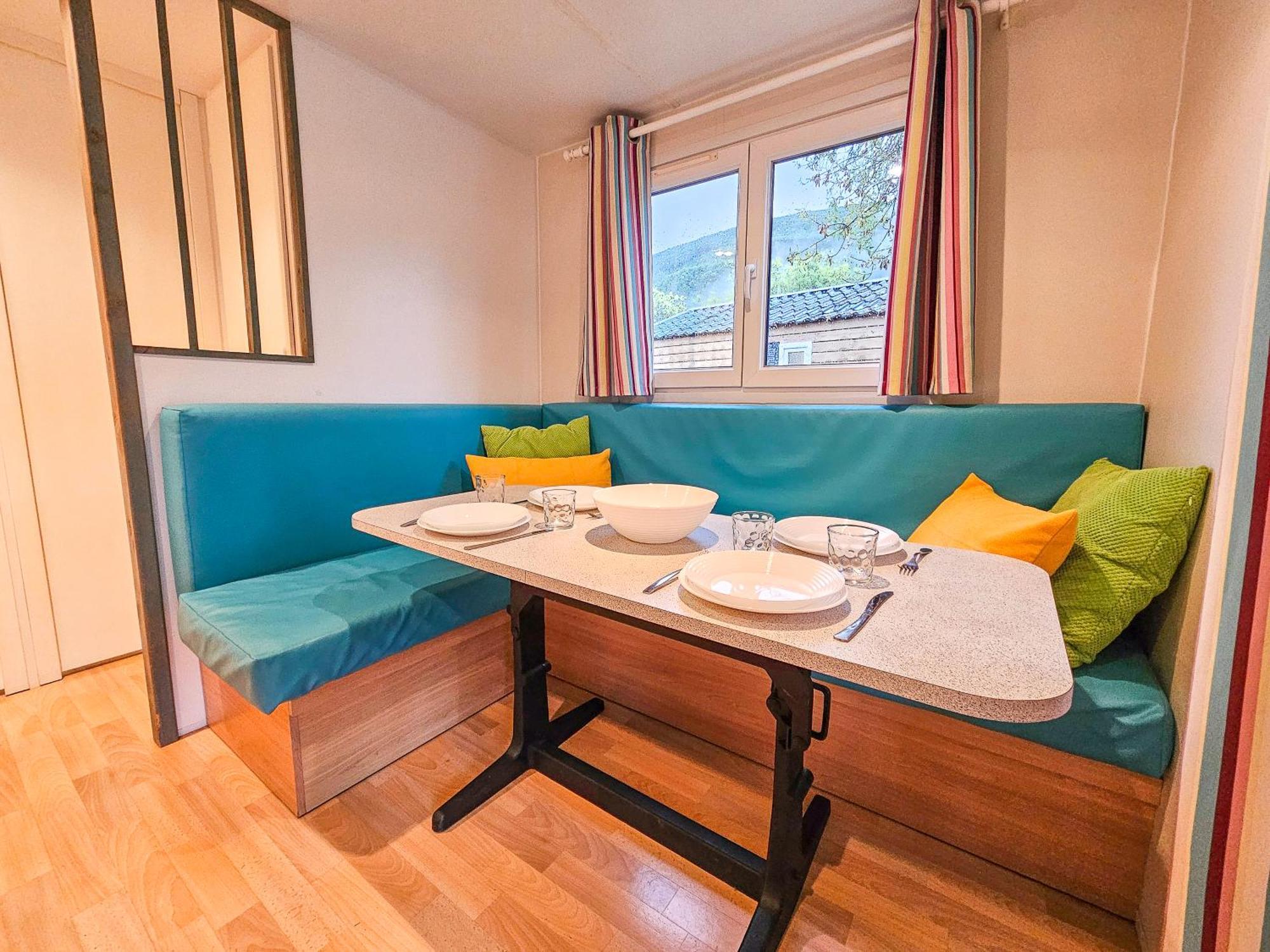 קסטילו דה חאקה Bungalows Y Cabanas Solopuent Natur מראה חיצוני תמונה
