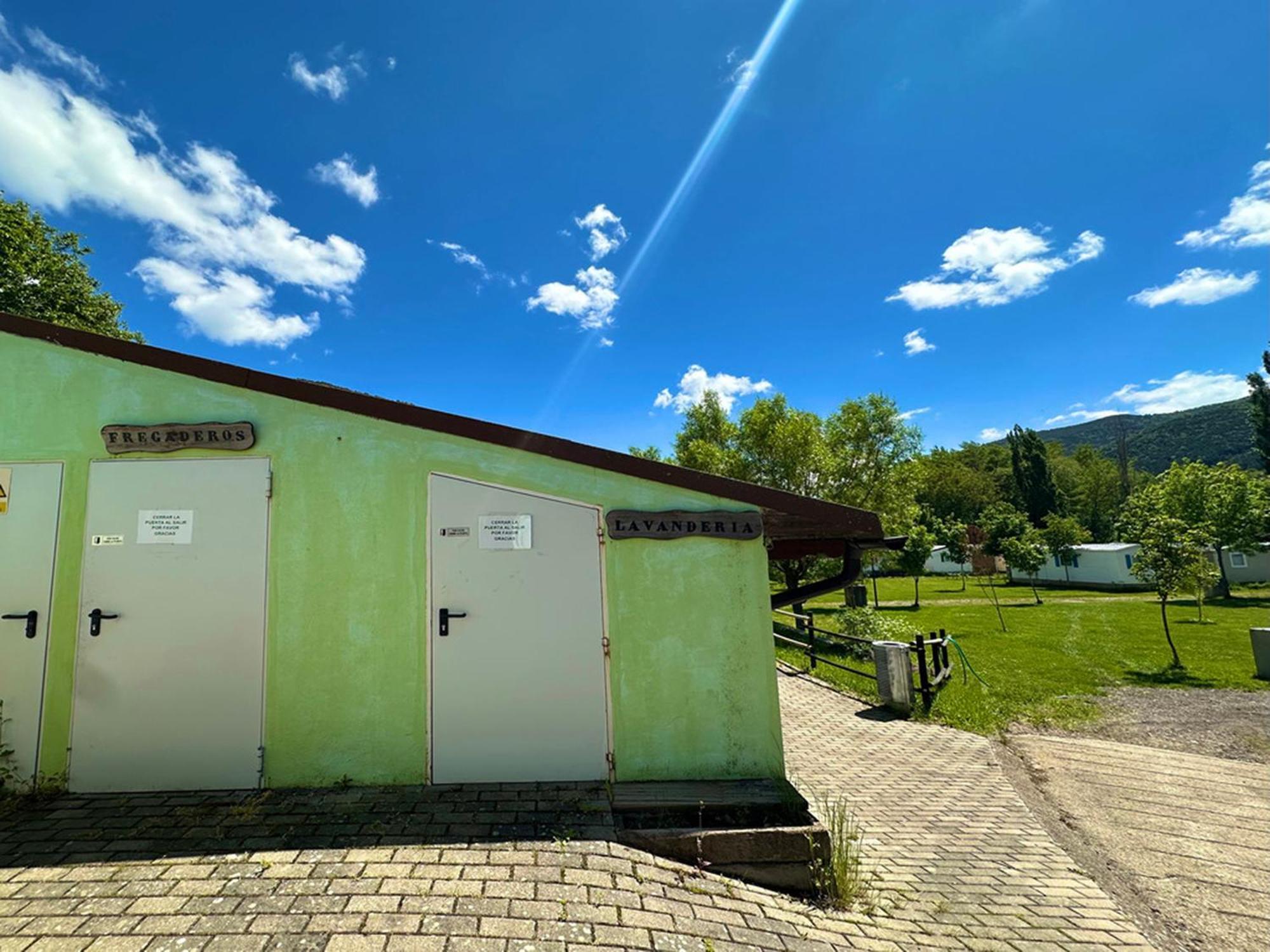 קסטילו דה חאקה Bungalows Y Cabanas Solopuent Natur מראה חיצוני תמונה